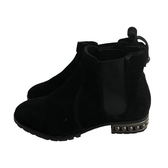 KARL LAGERFELD PARIS | Saxe Ball Stud Suede Chelsea Boots Size 6.5 - Picture 9 of 11